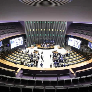 Câmara começa a discutir regulamentação da Reforma Tributária