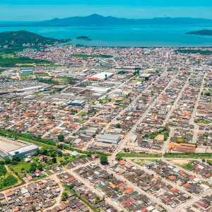 Santa Catarina terá mais vereadores em 2025