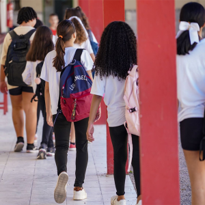 Calendário escolar de 2025 é definido; veja quando iniciam as aulas em SC