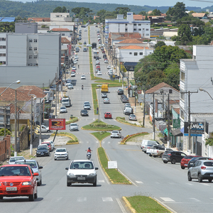 Pagamento de licenciamento de veículos com placas finais 3, 4 e 5 começa em setembro
