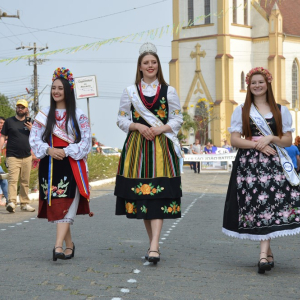 Veja a cobertura fotográfica do Desfile da Independência em Itaiópolis