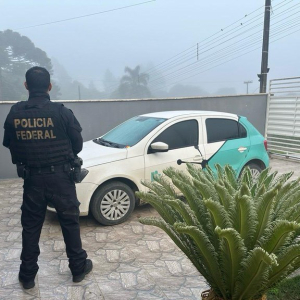 Suspeito de falsificar diploma e atuar em laboratório é alvo de operação da Polícia Federal