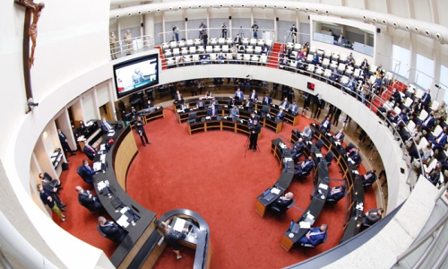 Tribunal que vai julgar impeachment de Moisés é definido
