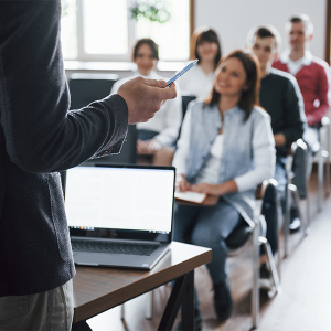 Invista em seu futuro com os cursos a partir de R$ 129 mensais da Escola Profissional Canal C