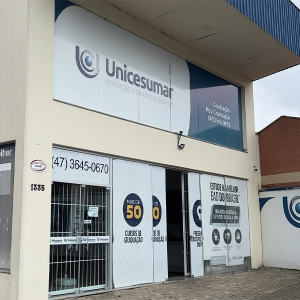 UniCesumar lança Black Week com descontos de até 70% durante toda a graduação; confira