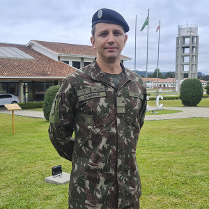 Tenente-coronel Canéppele se despede de Rio Negro após dois anos à frente do 5ºRCC
