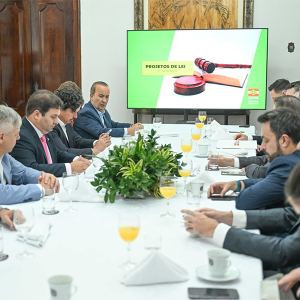 Governo de SC apresenta nova proposta de Pacote Fiscal