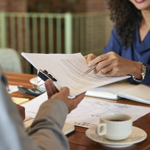 Oportunidades para pequenas empresas no setor público: como fazer negócios com licitações