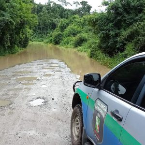 Estrada da Maitaca é interditada devido ao nível do rio Negro