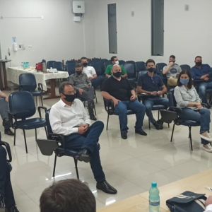 Debate entre prefeituráveis de Rio Negro e Mafra será transmitido ao vivo pelo Riomafra Mix