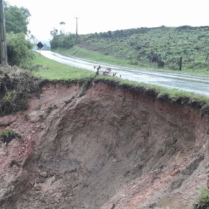 Vai pegar a estrada? Veja as condições das rodovias estaduais no Paraná