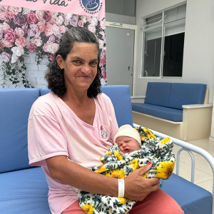 “Desejo que ele seja bem estudioso” revela mãe do primeiro mafrense de 2025