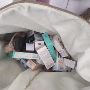 Mulheres tentam furtar R$ 2.900 em produtos de farmácia na área central