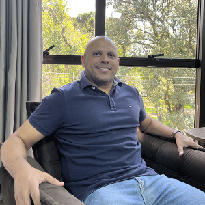 Carlão retorna ao comando do esporte em Mafra e relembra trajetória no futebol