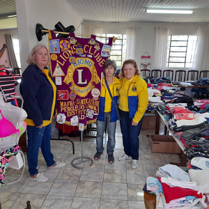 Bazar do Lions Clube arrecada recursos para doação de óculos a pessoas carentes