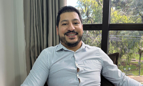 Henvida apresenta novidades na hora de homenagear